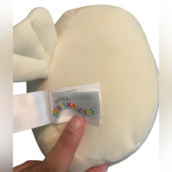 Hedwig Harry Potter Squishmallow 8” - Picture 4 of 4